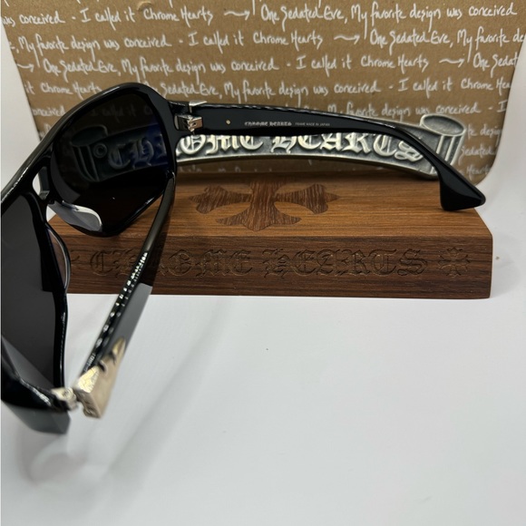 Chrome Hearts Stabbin Cabin Sunglasses - Picture 6 of 6